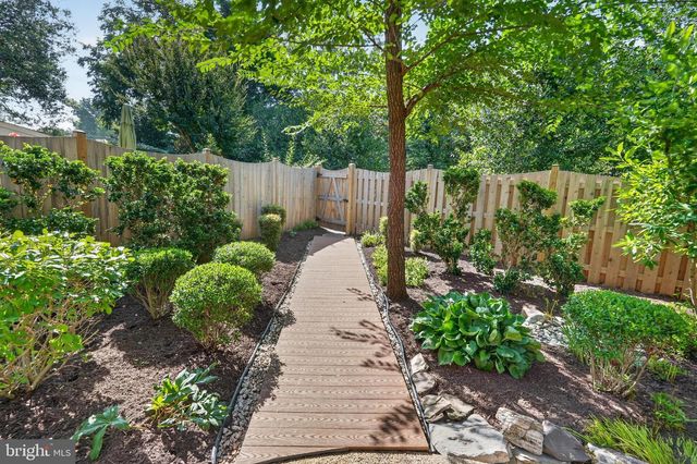 7328 AYNSLEY LN, Mclean, VA 22102
