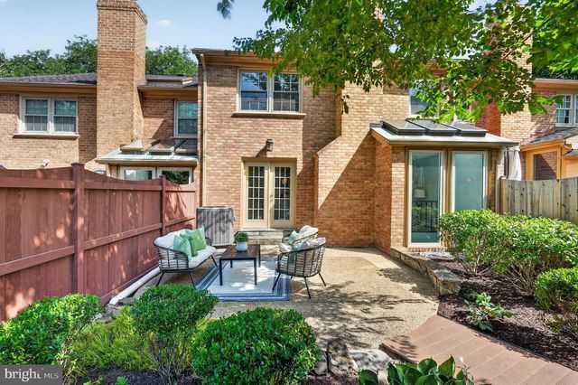 7328 AYNSLEY LN, Mclean, VA 22102