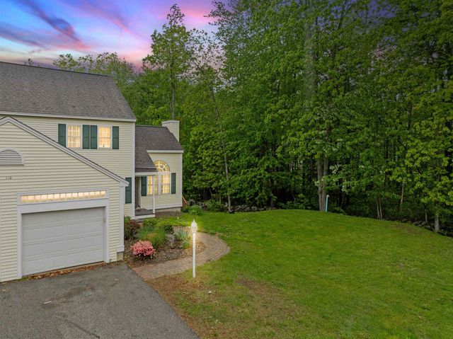 210 Kent Farm Road # 2, Hampstead, NH 03841