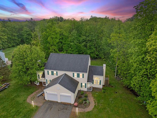 210 Kent Farm Road # 2, Hampstead, NH 03841