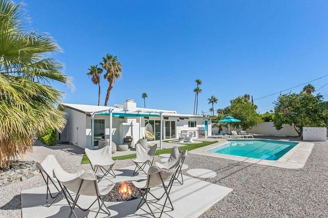 411 E Racquet Club Road, Palm Springs, CA 92262