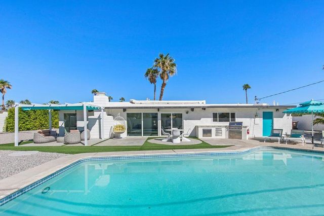 411 E Racquet Club Road, Palm Springs, CA 92262