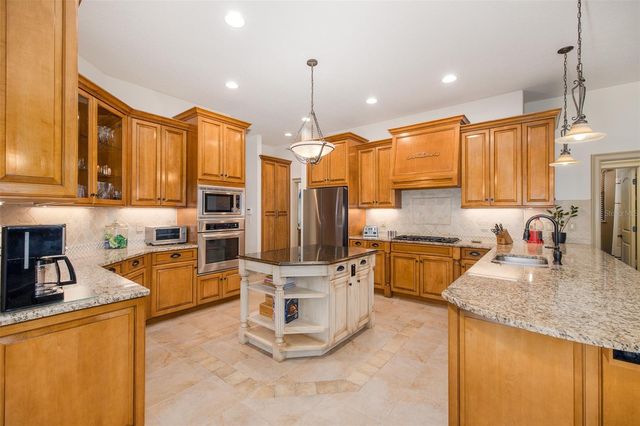 15312 AZRA DRIVE, Odessa, FL 33556