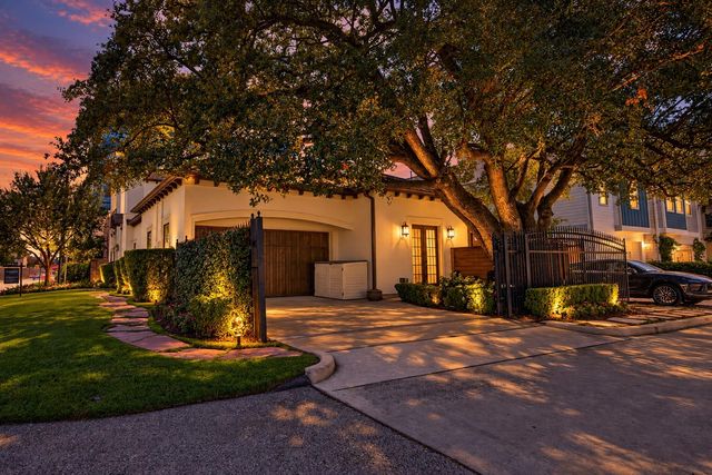1202 Gross Street, Houston, TX 77019