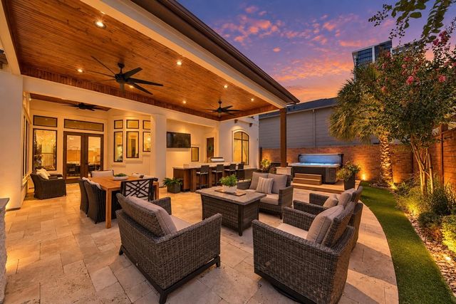 1202 Gross Street, Houston, TX 77019