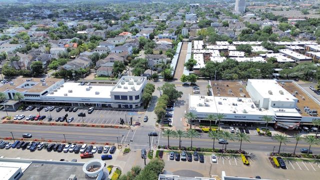 1202 Gross Street, Houston, TX 77019