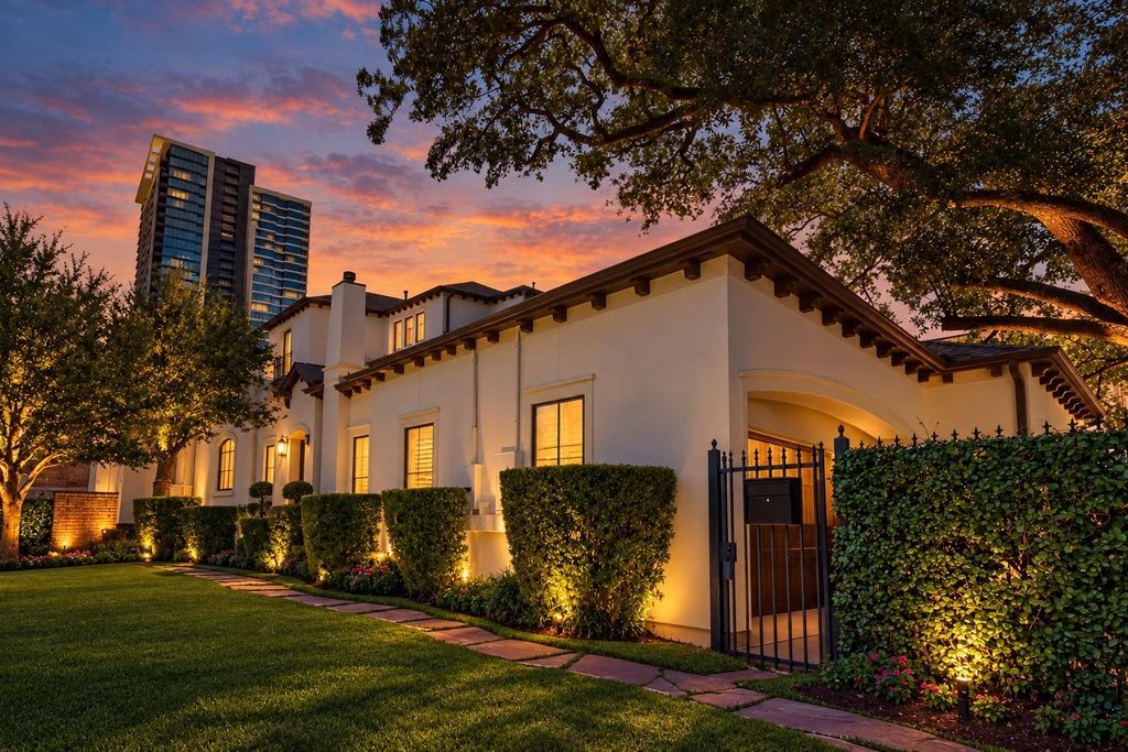 1202 Gross Street, Houston, TX 77019