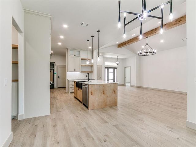 9357 Eliana Drive, Guthrie, OK 73044