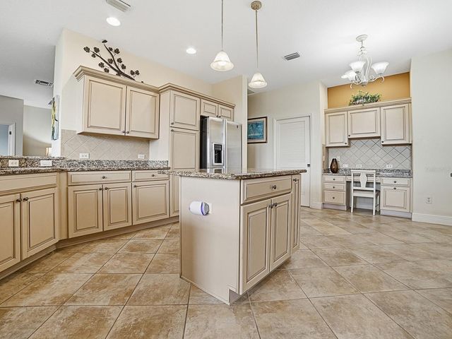 1029 VANCE TRAIL, The Villages, FL 32162
