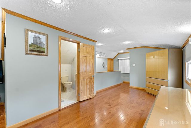 35 Mimi Road, Old Bridge, NJ 08857