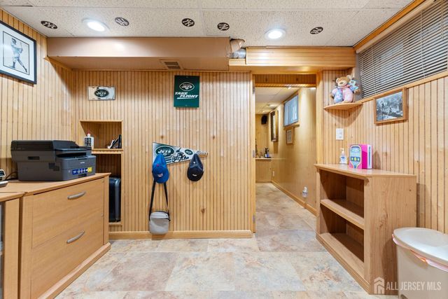 35 Mimi Road, Old Bridge, NJ 08857