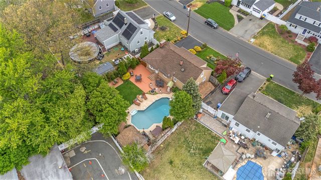 35 Mimi Road, Old Bridge, NJ 08857