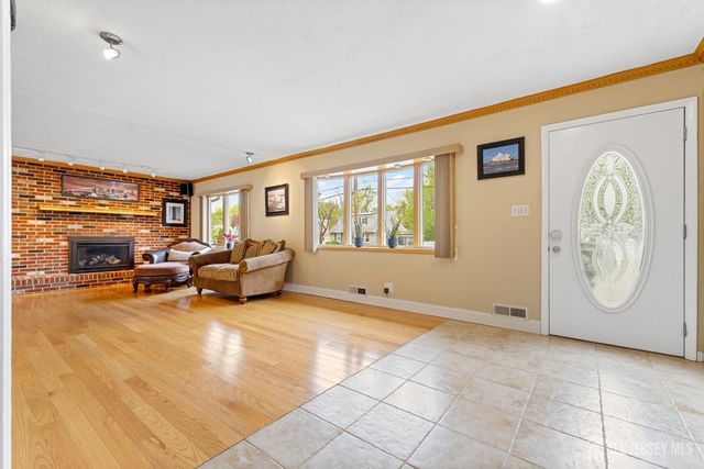 35 Mimi Road, Old Bridge, NJ 08857
