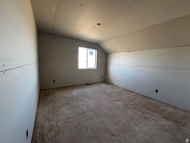 387 S 4250 W, West Point, UT 84015