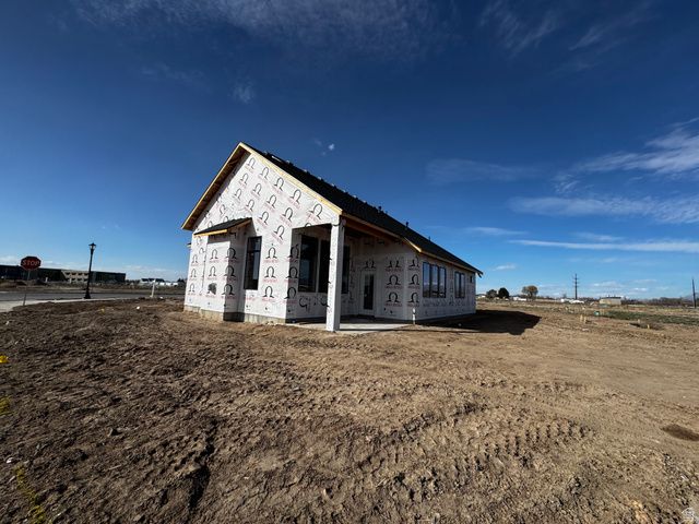 387 S 4250 W, West Point, UT 84015