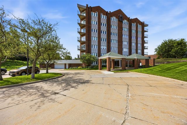 111 Cottage Grove Avenue SE 603, Cedar Rapids, IA 52403