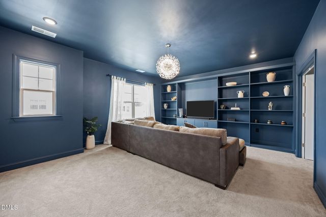 389 Natsam Woods Way, Wake Forest, NC 27587