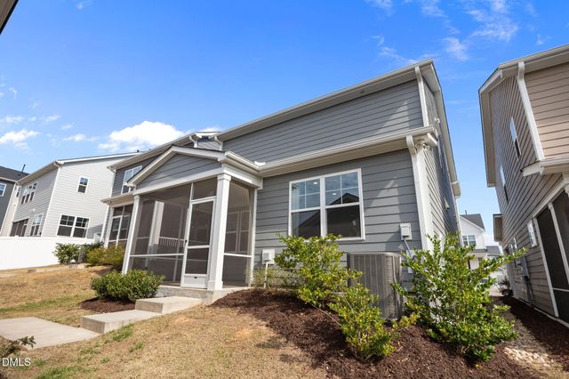 389 Natsam Woods Way, Wake Forest, NC 27587