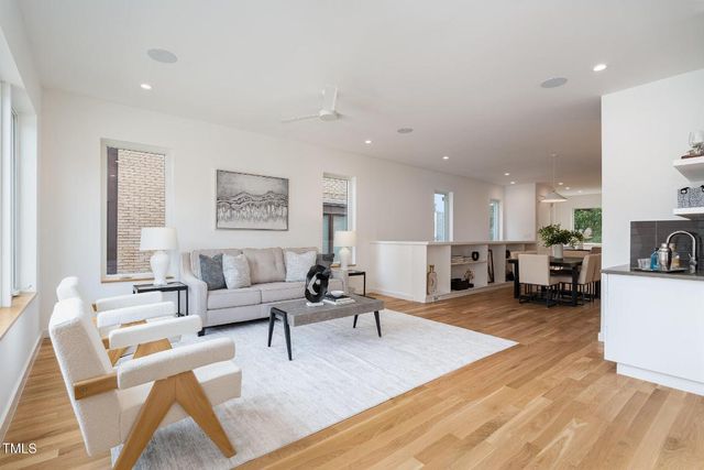 515 W Lenoir Street 101, Raleigh, NC 27601