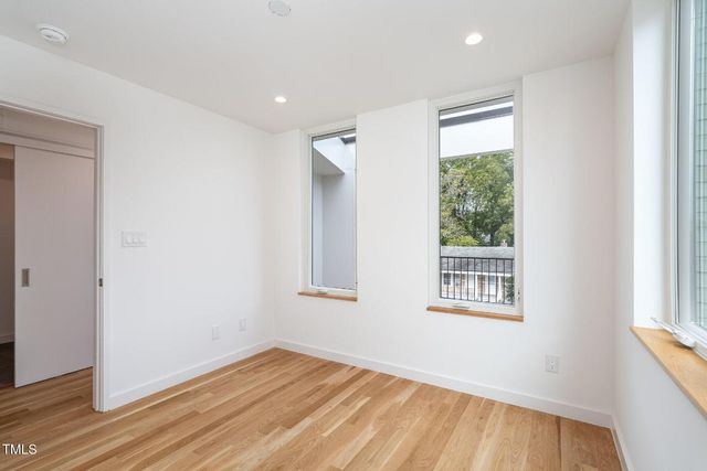 515 W Lenoir Street 101, Raleigh, NC 27601