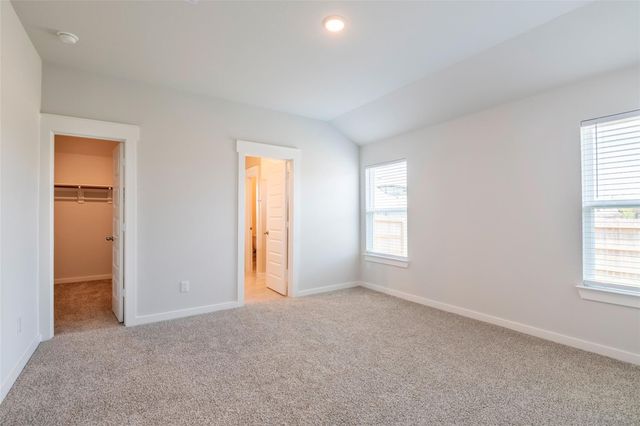 4519 Pinehurst Trace Drive, Pinehurst, TX 77362