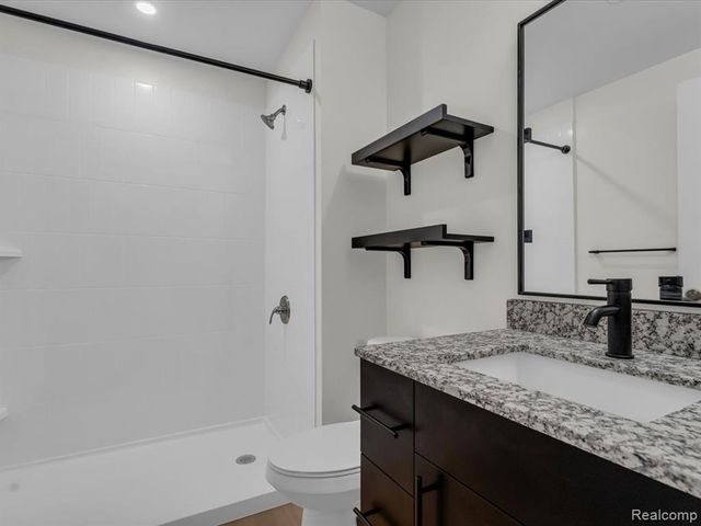 411 Piquette Avenue P, Detroit, MI 48202