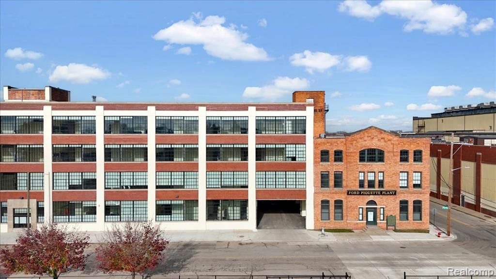 411 Piquette Avenue P, Detroit, MI 48202