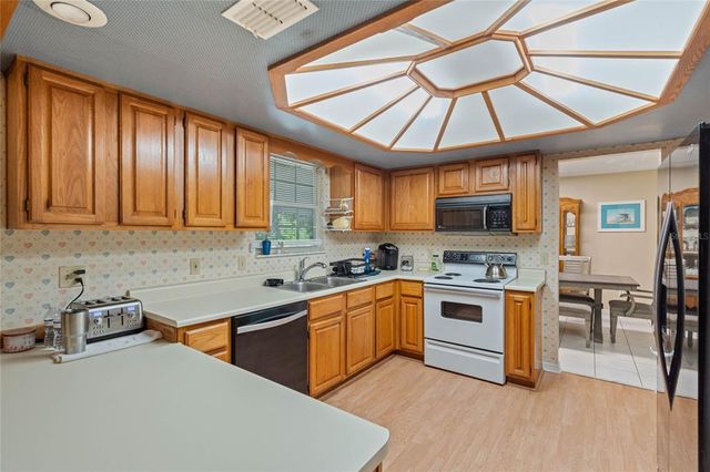 750 W MAY STREET, Deland, FL 32720