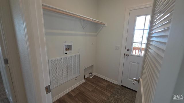 2500 Jewetta Avenue 6, Bakersfield, CA 93312