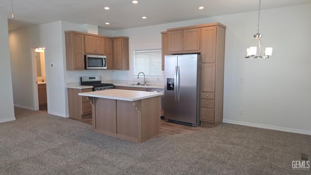 2500 Jewetta Avenue 6, Bakersfield, CA 93312
