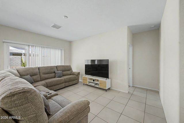 10410 W SONRISAS Street, Tolleson, AZ 85353