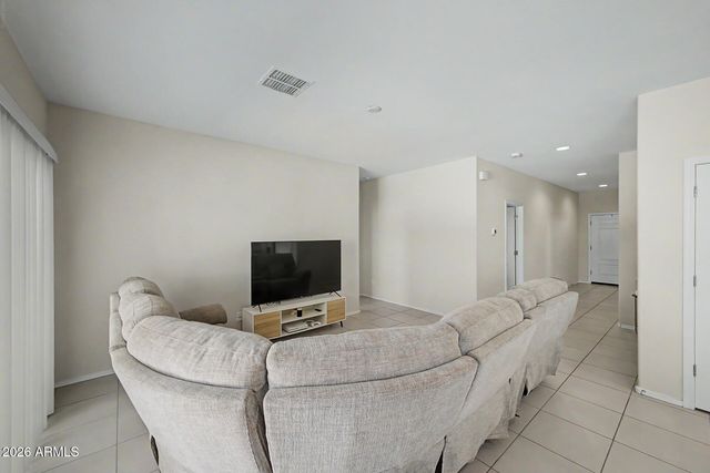 10410 W SONRISAS Street, Tolleson, AZ 85353