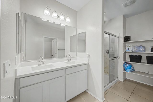 10410 W SONRISAS Street, Tolleson, AZ 85353