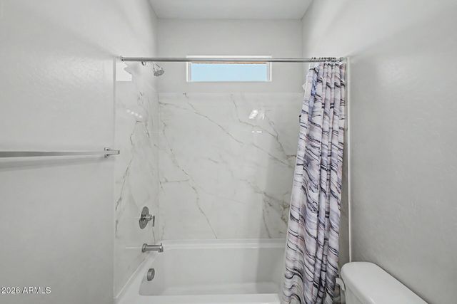 10410 W SONRISAS Street, Tolleson, AZ 85353