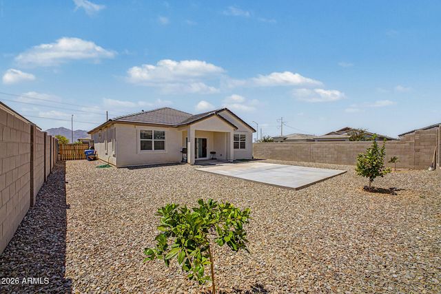 10410 W SONRISAS Street, Tolleson, AZ 85353
