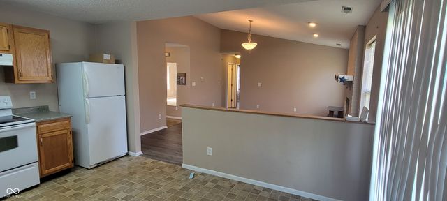 8145 Sunset Court, Columbus, IN 47201