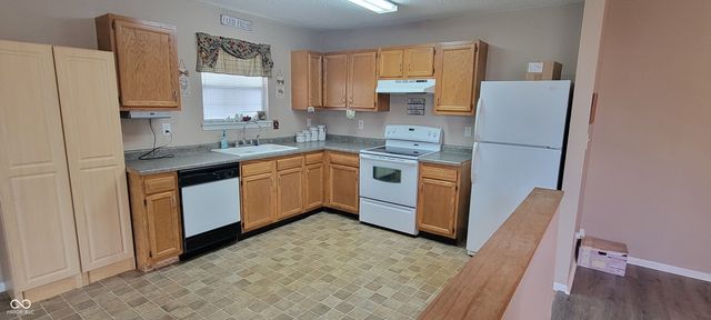 8145 Sunset Court, Columbus, IN 47201