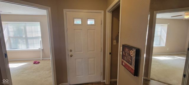 8145 Sunset Court, Columbus, IN 47201