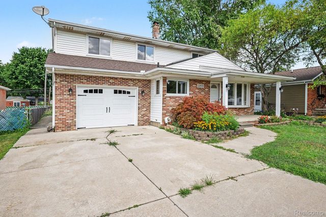 22935 Allor Street, St. Clair Shores, MI 48082