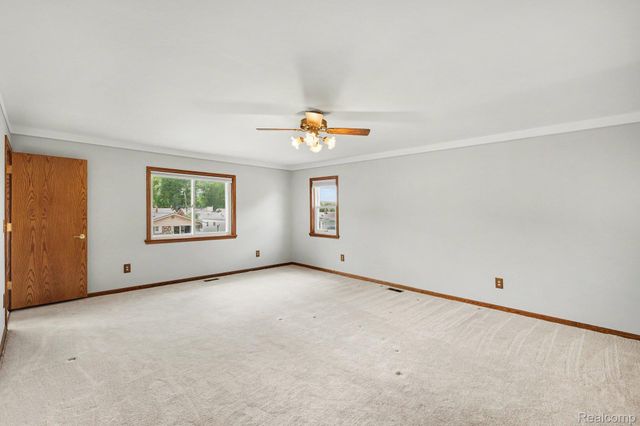 22935 Allor Street, St. Clair Shores, MI 48082
