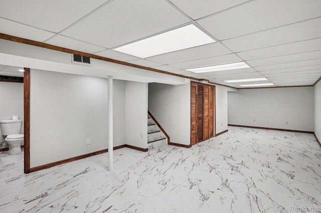 22935 Allor Street, St. Clair Shores, MI 48082