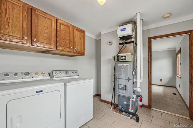 22935 Allor Street, St. Clair Shores, MI 48082
