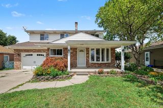 22935 Allor Street, St. Clair Shores, MI 48082