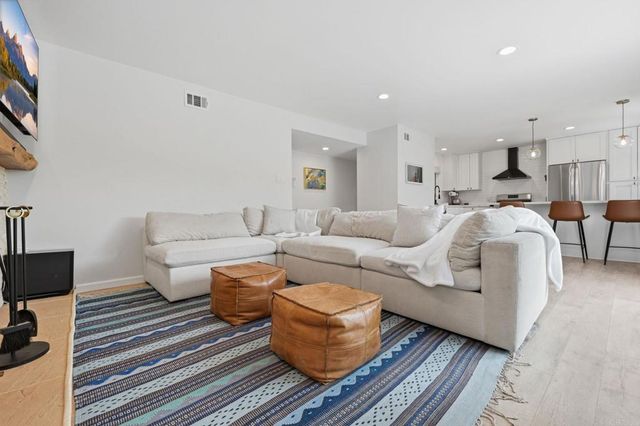 3005 Osceola Avenue, San Diego, CA 92117