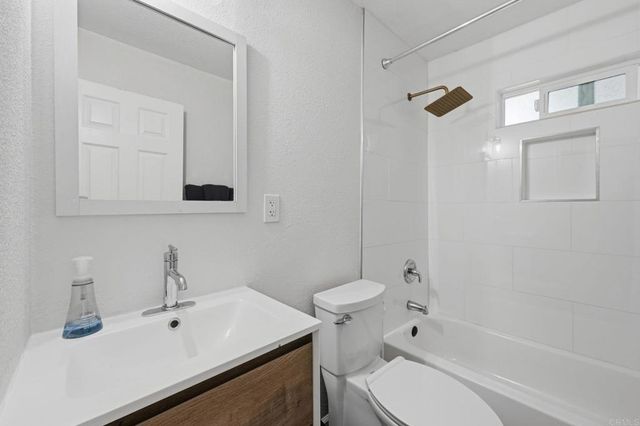 3005 Osceola Avenue, San Diego, CA 92117