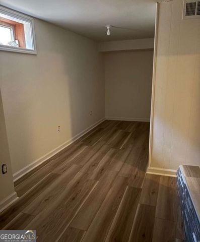 2560 Wood Valley Drive, East Point, GA 30344