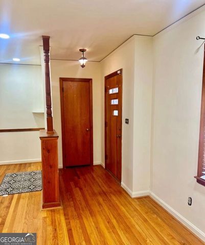 2560 Wood Valley Drive, East Point, GA 30344