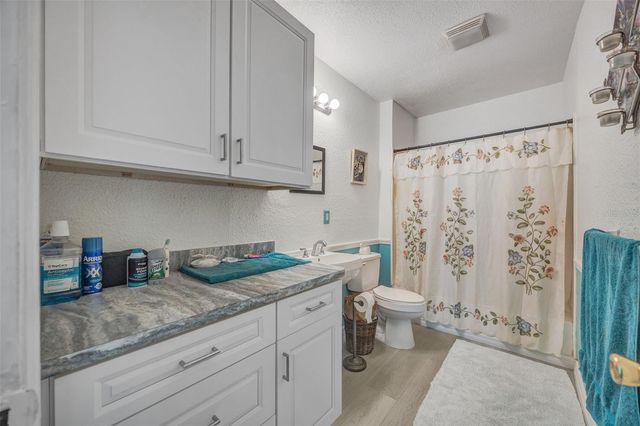 1112 W MADISON STREET, Plant City, FL 33563