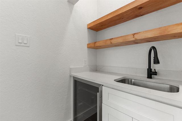 4231 Westlake DR H1, Austin, TX 78746