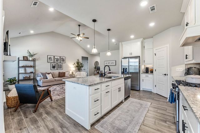770 Merryfield Street, Bentonville, AR 72713
